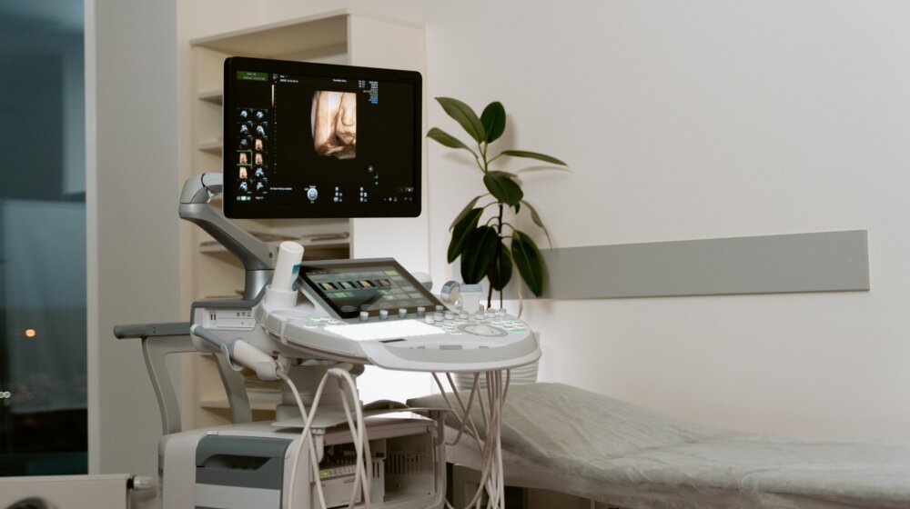 Anesteziolog na "Tik Toku" objavio snimke pacijentkinja: Tužilaštvo u Tetovu podiglo optužnicu 1 Anesteziolog na "Tik Toku" objavio snimke pacijentkinja: Tužilaštvo u Tetovu podiglo optužnicu 1