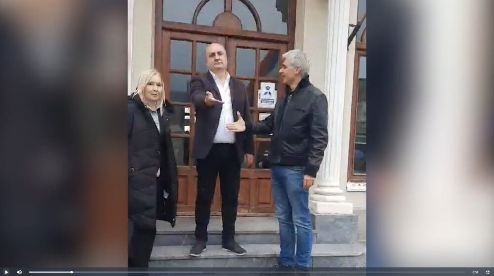 Tuča na protestu u Žagubici: Predsednik opštine udario Ćutu? 1