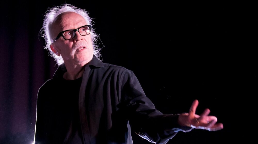 Džon Karpenter žali što je učestvovao u pravljenju ovog filma 1