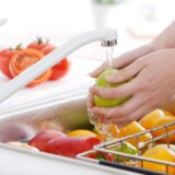 Kako ukloniti sve bakterije s voća i povrća pomoću sirćeta 4