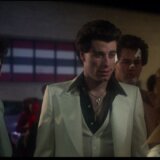 Belo Travoltino odelo iz „Groznice subotnje večeri" na aukciji, na prodaju i drugi rekviziti iz čuvenih filmova 1