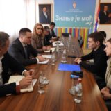 Šta je dogovoreno o državnoj maturi na sastanku srednjoškolaca i ministra Branka Ružića? 1