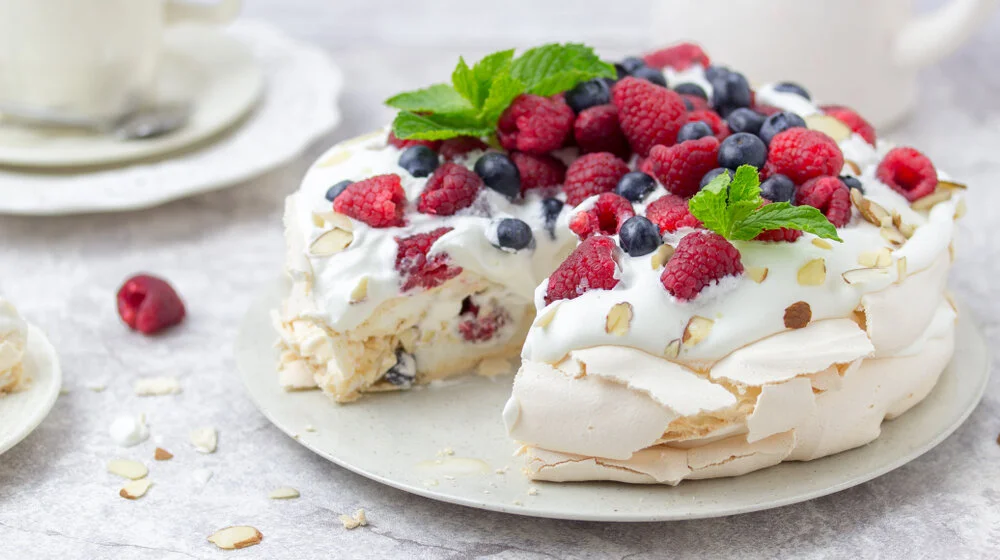 Pavlova torta, recept i priča o kolaču koji svi vole 1