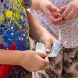 Zidarski sendvič sa "podrigušom": Koliko para za užinu su deca nosila nekad a koliko dobijaju sada? 4