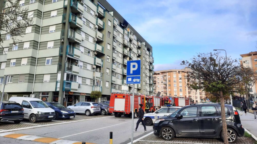 Požar u zgradi na Voždovcu ugašen, nema povređenih 1