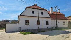 (FOTO) Najstarija kuća u Novom Sadu - Špilerov barokni dom - ponovo sija kao nekad 4