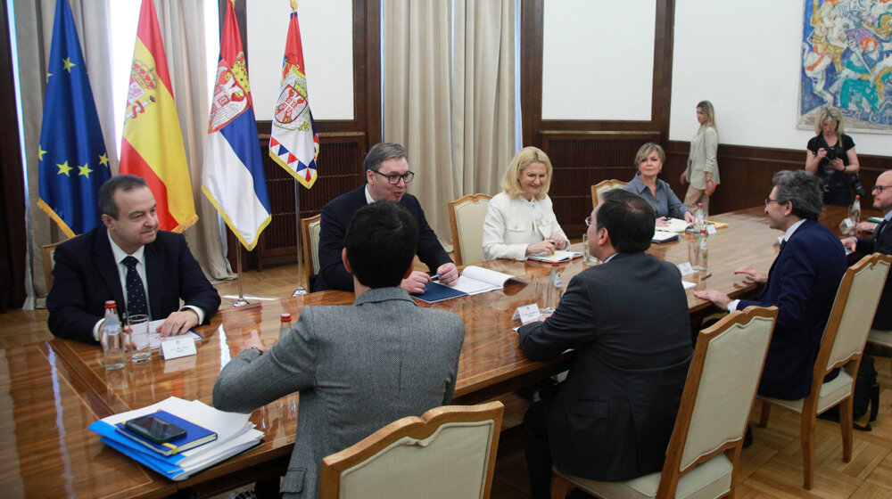 Vučić sa ministrom spoljnih poslova Španije: Zahvalni na nepriznavanju Kosova 1