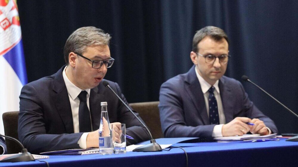 Predsednik Srbije saopštio pet zaključaka na sastanku sa Srbima sa KiM 1