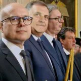 Na opelu patrijarhove majke državni vrh - Vučić, Vučević, Gašić, Dodik... 3