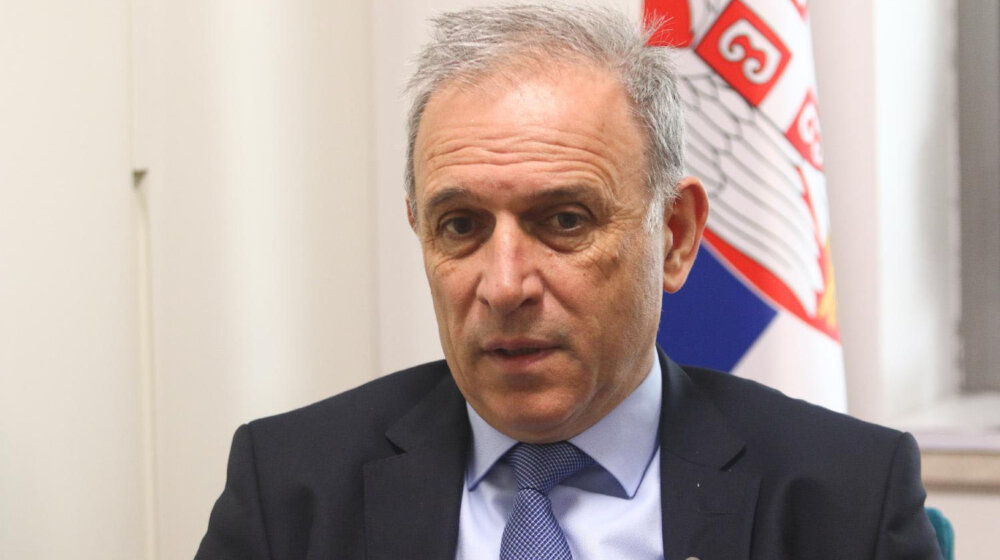 "Ko se rukuje sa lopovom...": Zdravko Ponoš o "izbornoj krađi" 1