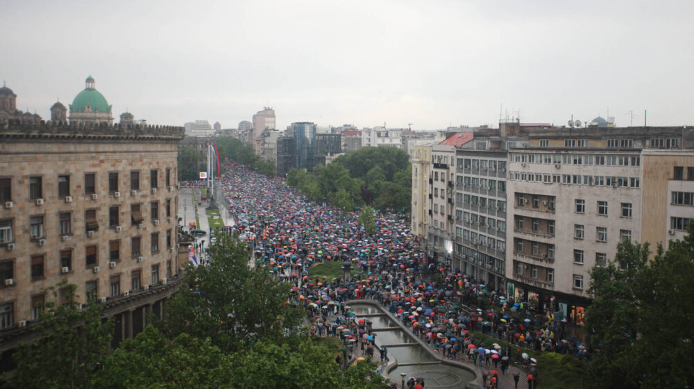Nezavisni sindikat prosvetnih radnika Srbije otkazao protest 2. juna i pozvao prosvetare na građanski protest u subotu 1