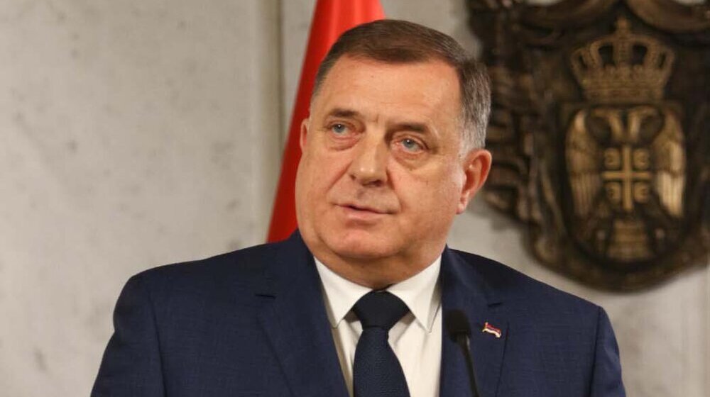 Dodik o sednici PIC-a i Šmitu: Sumnjiv skup ljudi koji se lažno predstavljaju 1