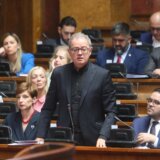 Opozicija i vlast u klinču već na samom početku sednice Skupštine Srbije 11