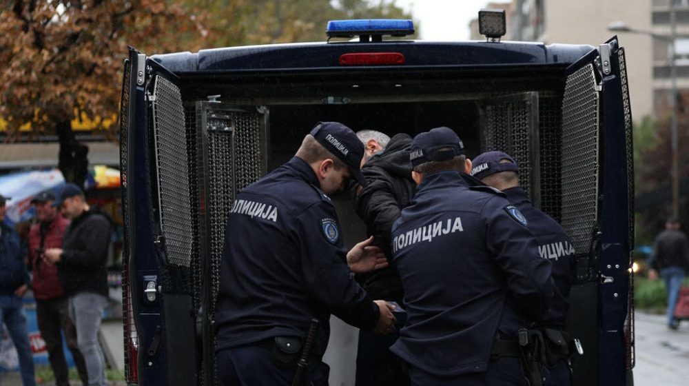 Uhapšena dvojica pripadnika kriminalne grupe u Beogradu, za dvojicom se traga 1