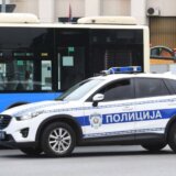 Policajca kod Beogradskog sajma udario automobil tokom redovne kontrole, vozač u bekstvu 5