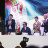 "Sa ovim se prvi put susrećemo": Svedočenje direktora jedne novobeogradske škole o pozivu da dođu na skup SNS 26. maja 14