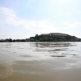Oglasilo se Ministarstvo zaštite životne sredine povodom nezgode na Dunavu i broda koji je prevozio veštačko đubrivo 7