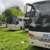 Dvadesetak autobusa iz Novog Pazara krenulo na miting SNS "Srbija nade" 17