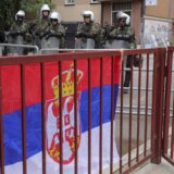 Meštani Zvečana i Severne Mitrovice okupili se i 15. dan 3