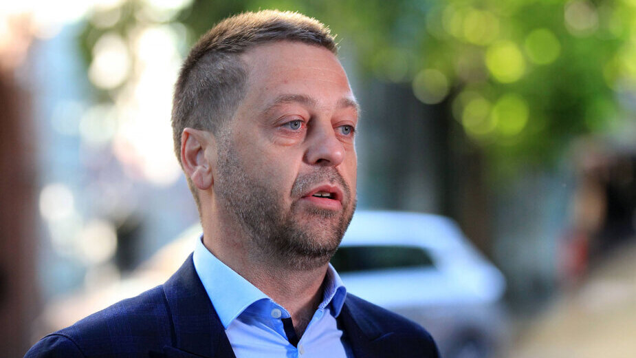 "Od septembra prošle godine mi ne postojimo za Vladu Srbije": Nove podele među roditeljima iz "Ribnikara" 2