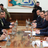 Vučić sa zvaničnikom EU za mere prema Rusiji: Ne omogućujemo prostor za zaobilaženje sankcija 11