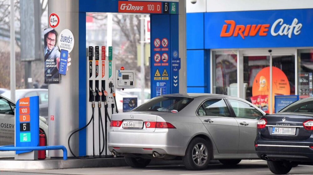 Zdravković: Jedino smanjenje poreza može da zaustavi poskupljenje goriva u Srbiji