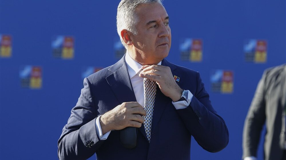 "Samo je Crna Gora večna": Šta je sve Đukanović rekao na poslednjoj konferenciji za medije kao crnogorski predsednik? 1