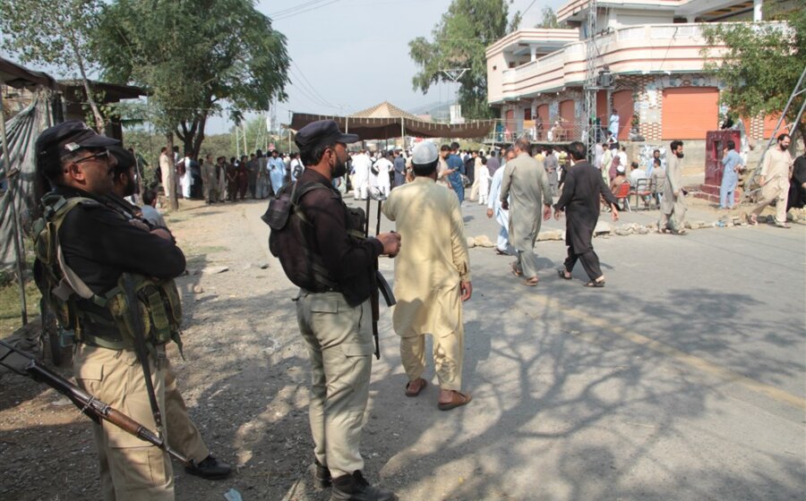 Bombaš samoubica u Pakistanu ubio jednog policajca i ranio pet drugih 1