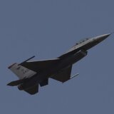 Politiko: Borbeni avioni F-16 neće uskoro stići u Ukrajinu 14