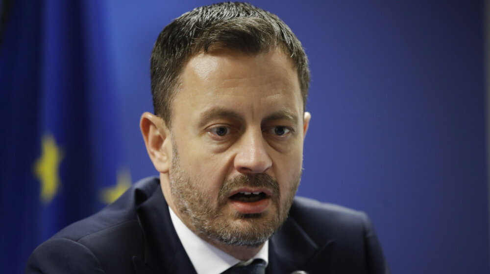 Slovački premijer podneo ostavku 1