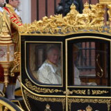 Kraljeva povorka stigla je u Vestminstersku opatiju 13