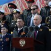 Zašto Putin juče na paradi nije pokazao moćno oružje i tenkove? 16