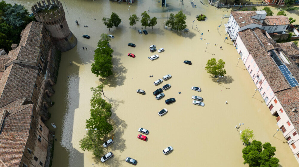 Broj žrtava u poplavama u Italiji popeo se na 13, ljudi su se udavili u svojim kućama 1