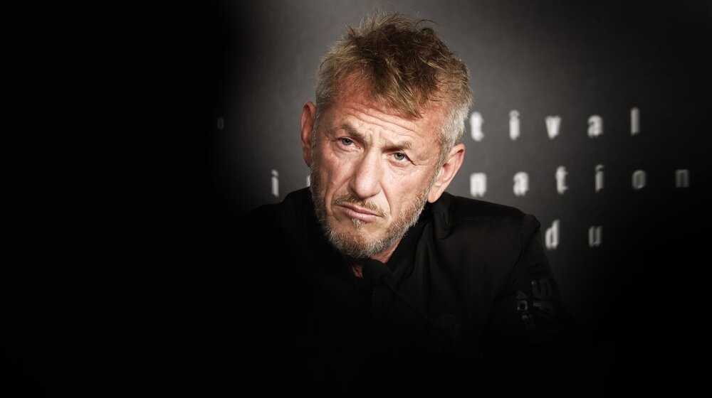 Šon Pen u filmu o ekocidu u Ukrajini: War Through the Eyes of Animals govori kako hemijsko oružje uništava ekosistem 1