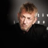 Šon Pen u filmu o ekocidu u Ukrajini: War Through the Eyes of Animals govori kako hemijsko oružje uništava ekosistem 7