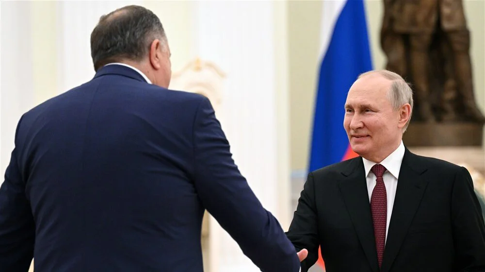 Dodik kao mali Putin: Od kriminalizacije klevete do krivične prijave protiv Šmita 1