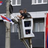Protesti u Leposaviću protekli mirno, građani dežuraju i tokom noći 14