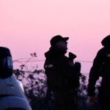 Osam mrtvih i 14 ranjenih u pucnjavi kod Mladenovca, napadač uhapšen posle velike potrage, potvrdila policija 10