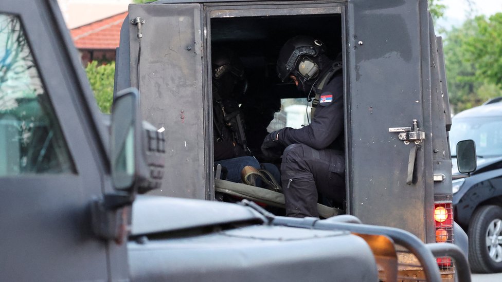 Mladenovac i Smederevo: Muk na ulicama sela ophrvanih tugom posle ubistva osmoro meštana, osumnjičeni priznao zločin - tužilaštvo 11 policija, zločin, Mladenovac