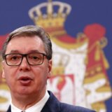 Srbija će biti gotovo potpuno razoružana, policajci u školama, najavio Vučić posle nove tragedije 1