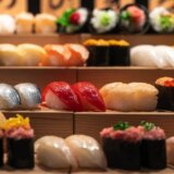 Japan i hrana: Stručnjaci savetuju kako se na „pravi“ način jede suši 7
