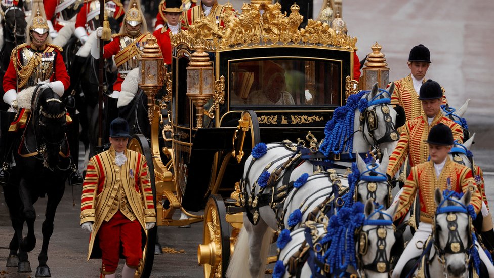 Krunisan novi britanski monarh - kralj Čarls Treći 15 krunisanje