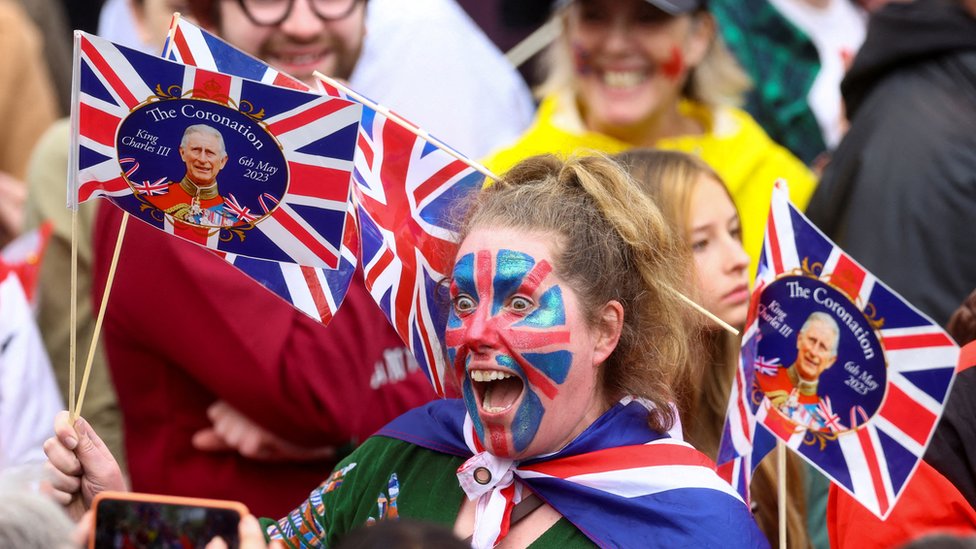 Krunisan novi britanski monarh - kralj Čarls Treći 18 krunisanje