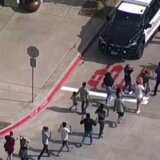 Amerika: Najmanje devet mrtvih u pucnjavi u tržnom centru u Teksasu, napadač navodno imao veze sa krajnjom desnicom 10