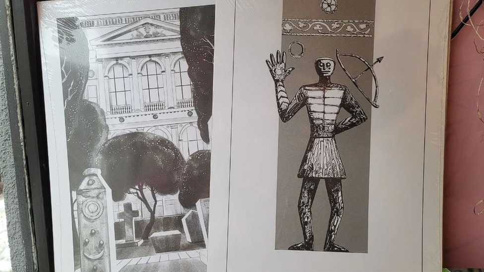 Balkan, istorija i arheologija: Šta otrkivaju misteriozni bosanskohercegovački stećci 2 Putnici sada mogu da kupe umetnine, majice i raznovrstan nakit inspirisan stećcima