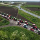 Srbija i protesti: Poljoprivrednici nastavljaju blokade puteva, Vlada Srbije usvojila povećanje subvencija i premija 7
