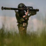 Rusija i Ukrajina: SAD dozvoljavaju saveznicima isporuku borbenih aviona F-16 Ukrajini, Zelenski stigao na samitu G7 7