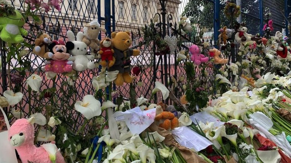 Tragedija u Beogradu: Najteže ranjeni dečak iz škole „Vladislav Ribnikar" lečenje nastavlja u Americi 1 Osnovna škola Vladislav Ribnikar