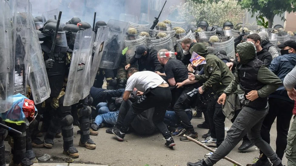 Advokatu Dušana Obrenovića onemogućeno da dokumentuje i fotografiše njegove povrede 1