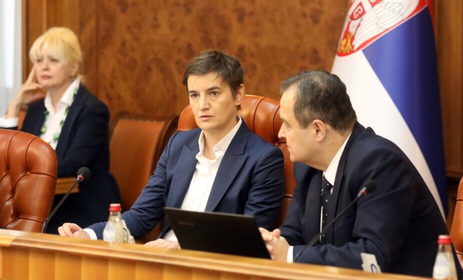 Vlada formirala Savet za sprečavanje vršnjačkog nasilja, predvodi ga Ana Brnabić 1